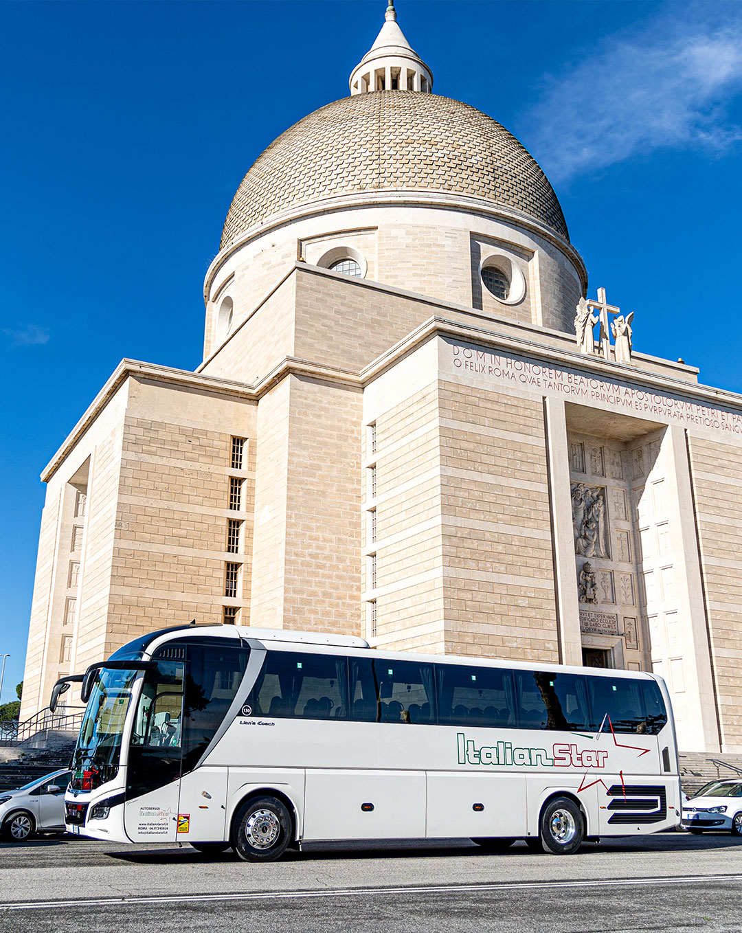 italianstar-trasporto-conducente-autobus-pullman-viaggi-nazionali-internazionali-tour-gite-foto-azienda-02g